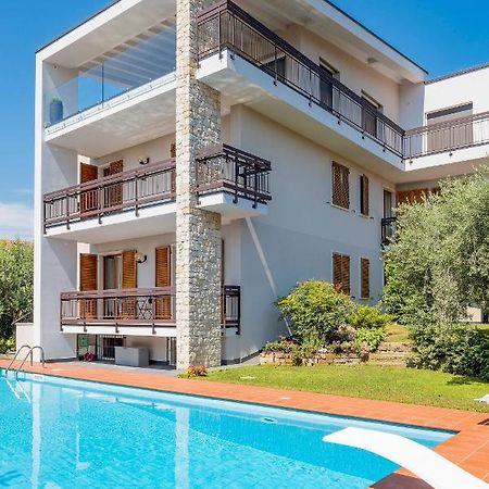 Casa Davide Apartment Бардолино Екстериор снимка