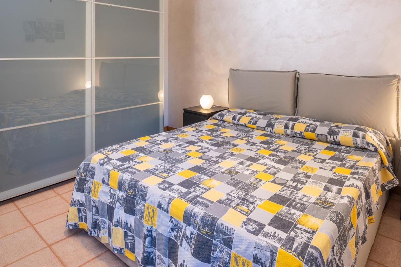 Casa Davide Apartment Бардолино Екстериор снимка